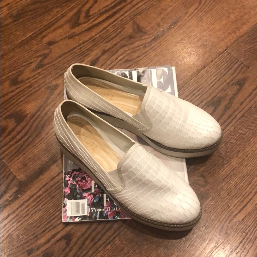 Schutz - Block Sneakers